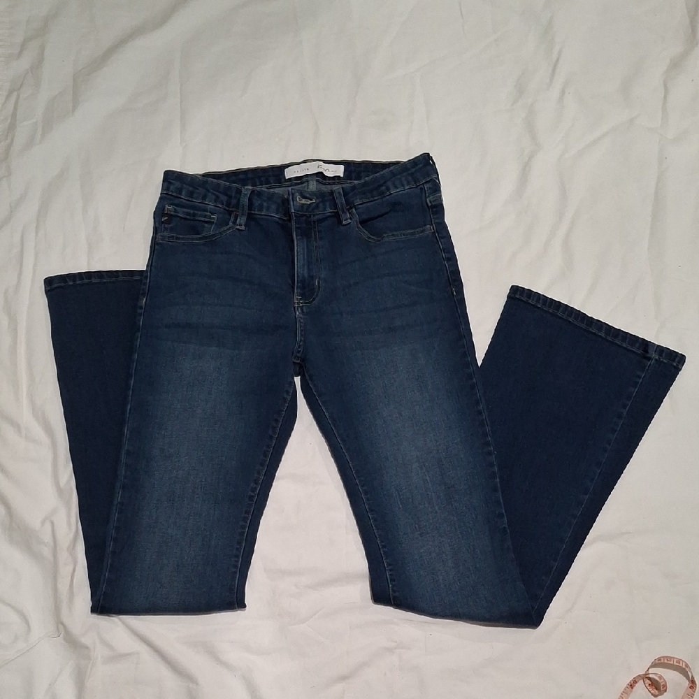 KanCan women's Dark Blue Straight Leg Jeans Size 11/29